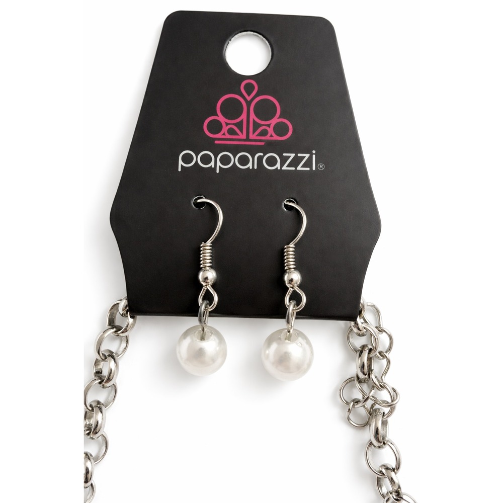 Paparazzi Very Valentine Silver Heart Necklace & Earrings Faux Pearl Beads - Picture 4 of 6